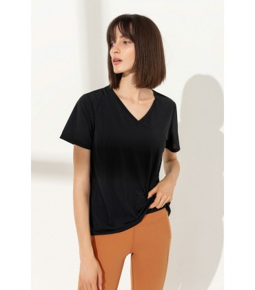 BREEZE V-Neck Tee BREEZE V-Neck Tee